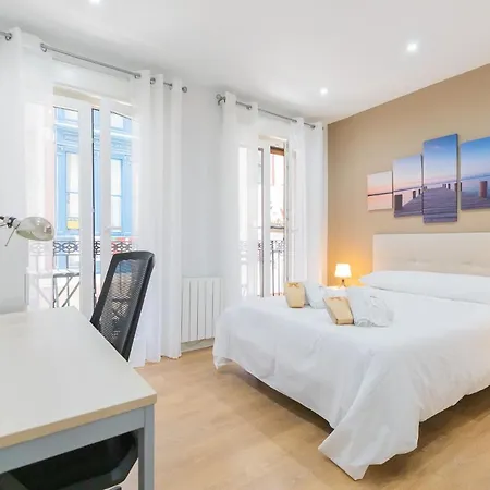 Apartment Comfy Old Town By Next Stop *