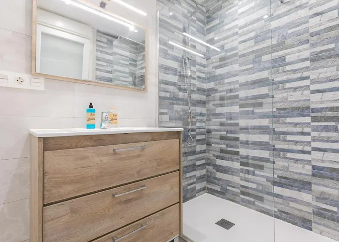 شقة Comfy Old Town By Next Stop